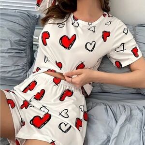 New! Women Heart Print Pajama Set, Round Neck Short Sleeve Top & Shorts. X-Large